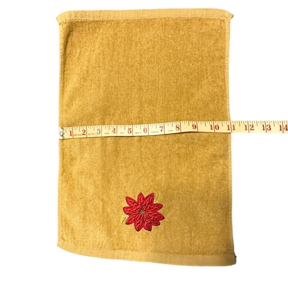 Six vintage Holiday theme guest towels - Christmas and Valentines,